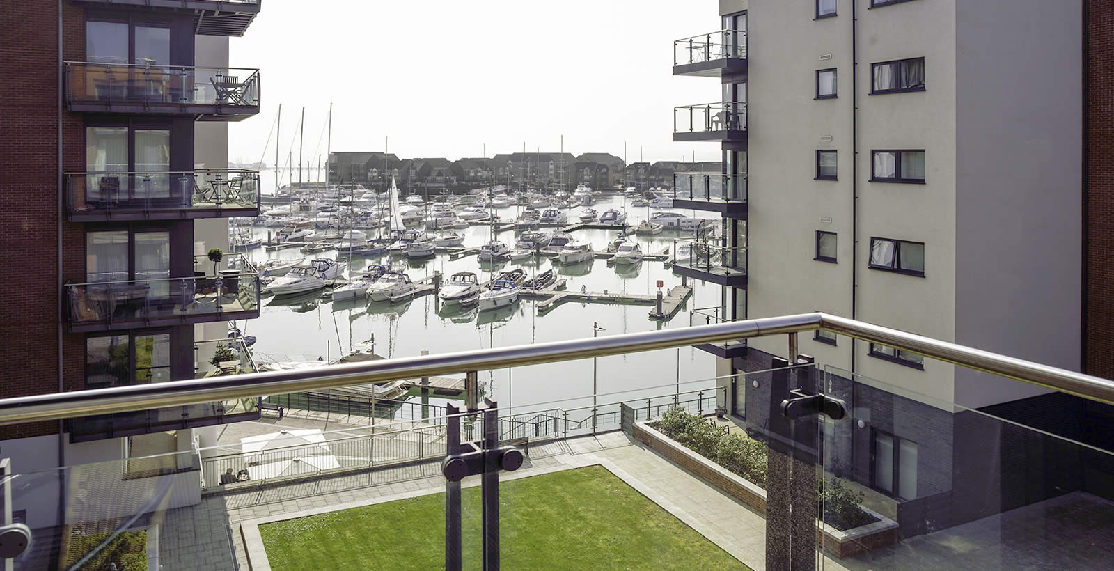 Southampton apartment marina view
